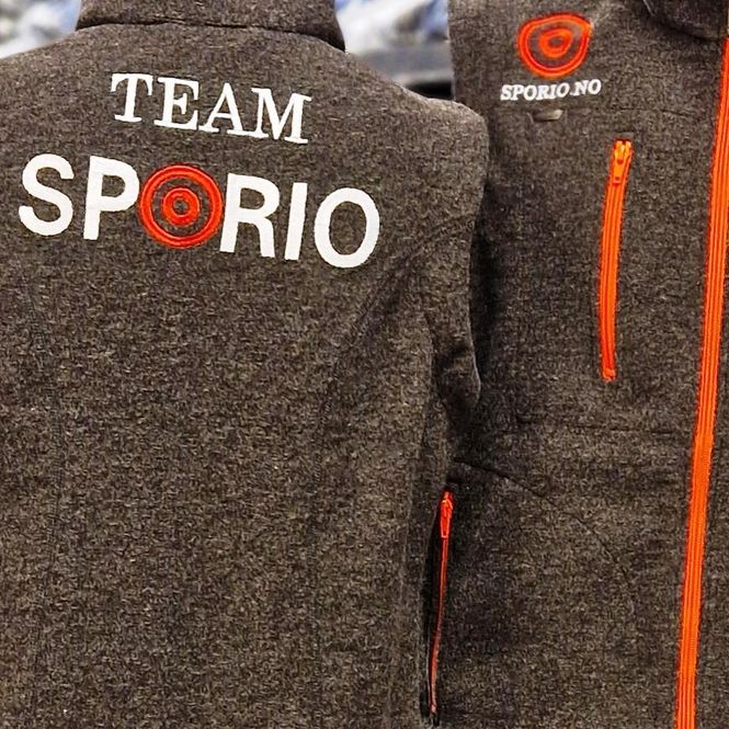 Main Image Sporio Stasch wool vest men's model